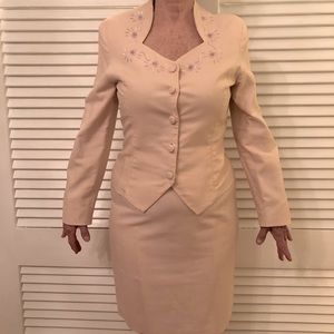 Laura Ashley Pale Pink linen ensemble